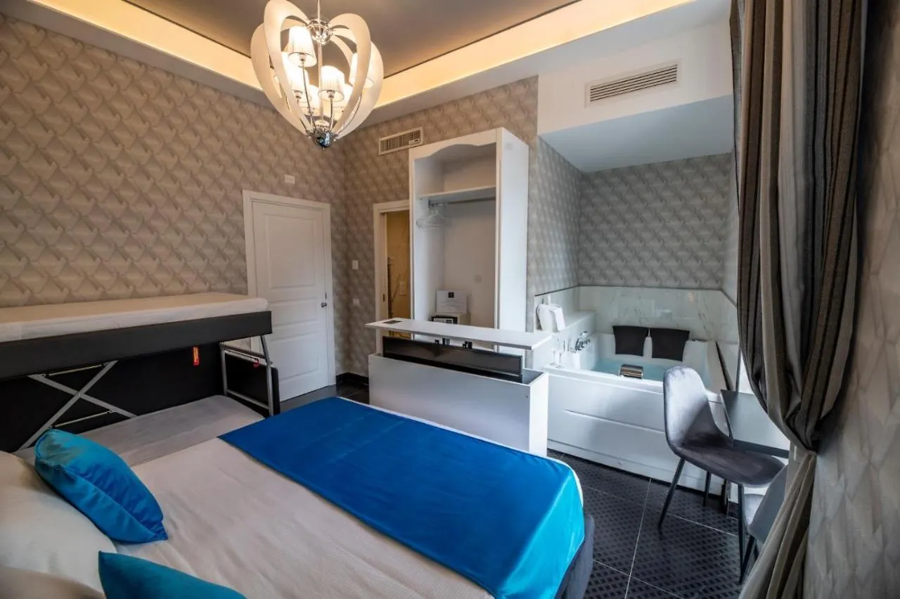Luna Luxury Bed And Breakfast 那不勒斯 0*,