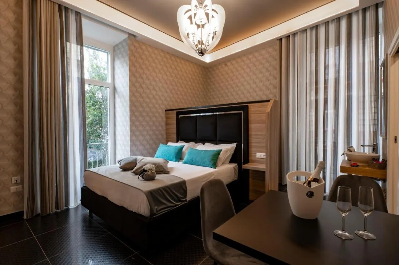 Luna Luxury Bed And Breakfast Νάπολη