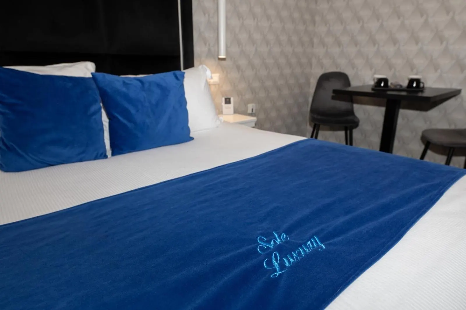 Luna Luxury Bed And Breakfast Νάπολη Ιταλία