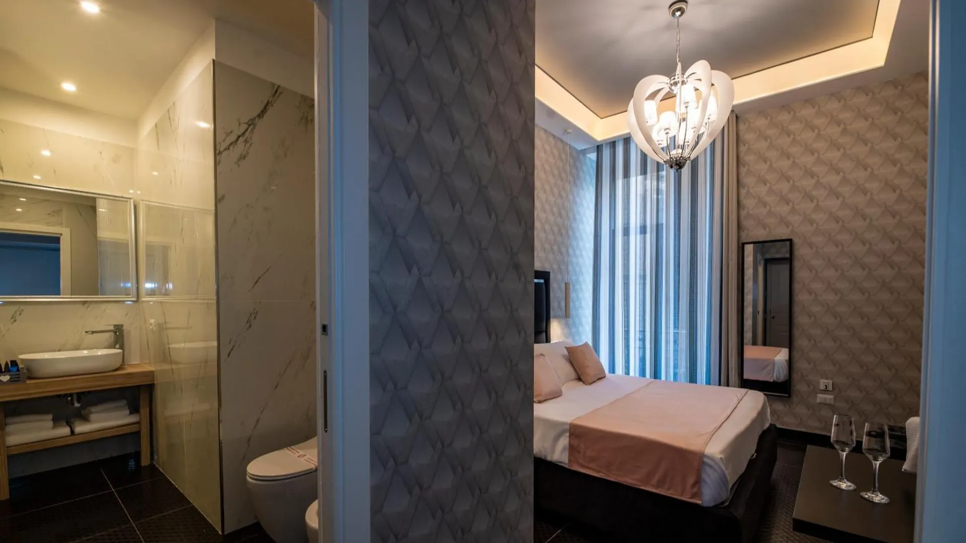 Bed & Breakfast Luna Luxury Bed And Breakfast Naples