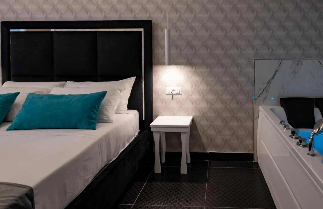 Luna Luxury Bed And Breakfast Naples Bed & Breakfast